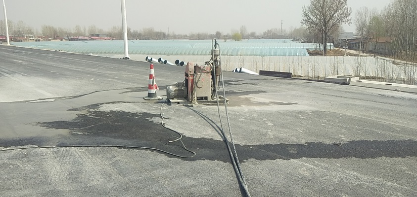 上犹道路回填土下沉注浆
